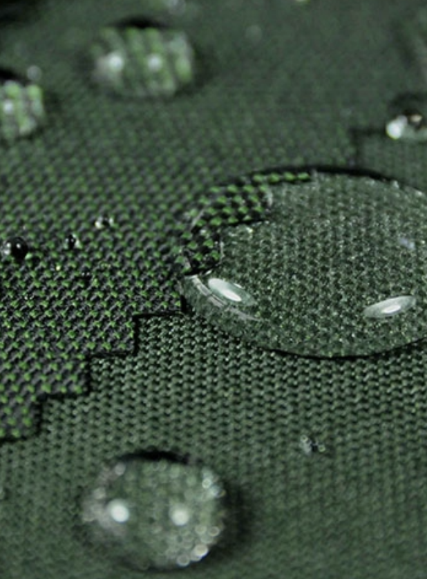 Gouttes d’eau illustrant la porosité des temps de vie