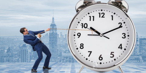 Horloges illustrant la maîtrise du temps